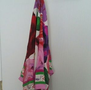 Beautiful " BOB MACKIE " Scarf